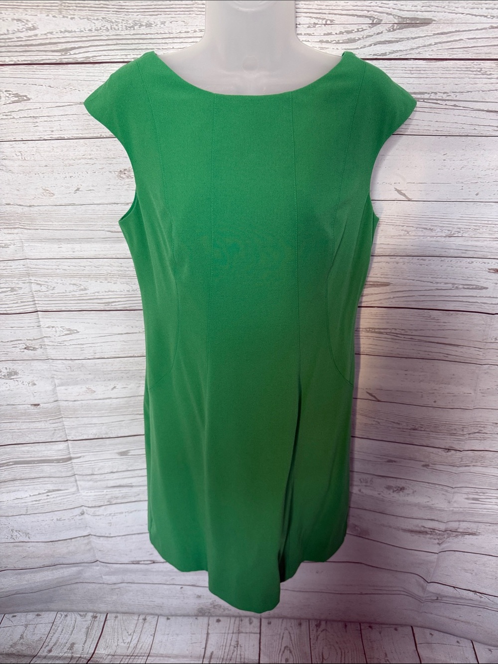 Vince Camuto Elegant Green Cap-Sleeve Dress with Exposed Back Zipper Size 6
